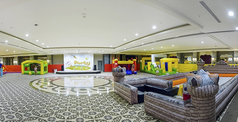 Stay in Antalya Resort With Kids